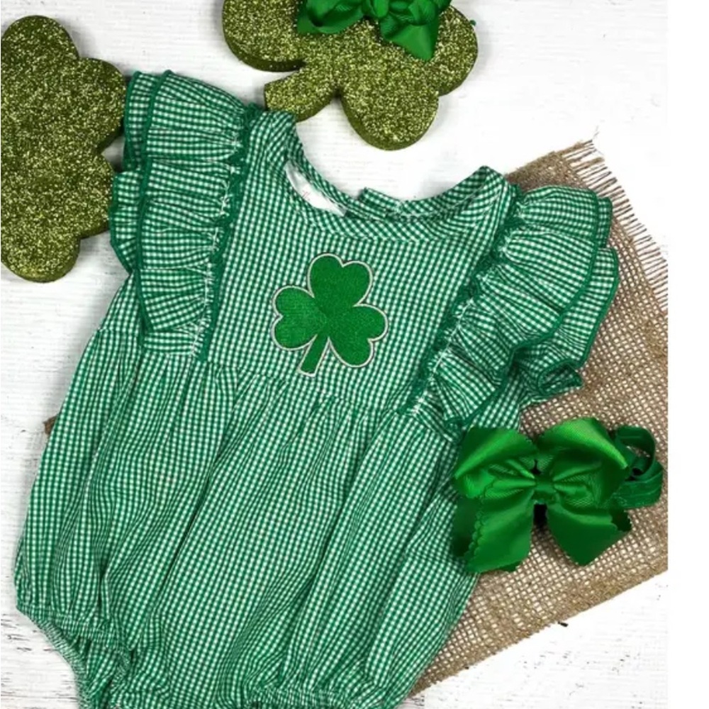 *3/$20 Green Gingham Shamrock Baby Bubble Romper - Picture 1 of 5